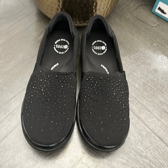 Bzees Poppyseed 3 Slip On Black (WIDE) - Picture 3 of 12